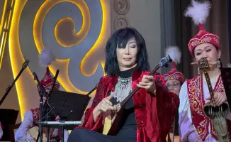 Слияние мелодий времени: в Алматы прозвучали голоса Жамбыла и Дины