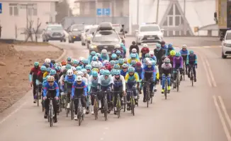 Мурат Куйтенов из Астаны выиграл зимний чемпионат по велогонкам в Кыргызстане