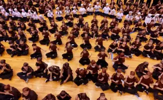 Более 18 тысяч детей по всей Астане начали одновременно игру в асык