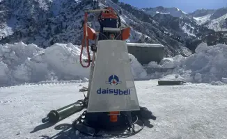 Современные технологии помогают контролировать лавины в горах Алматы