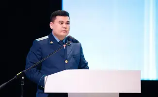 Форум в Астане: Обсуждение киберугроз и методов защиты для школьников и учителей