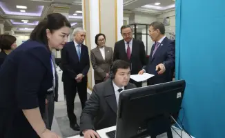 Голосование как праздник: Председатель ЦКР проверяет подготовку к референдуму в Алматы и Алматинской области