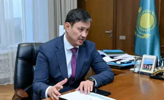 Глава региона обсудил с директором театра имени Абая планы и инициативы