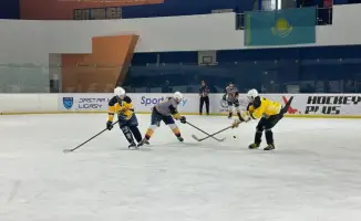 Турнир ASTANA ICE CUP среди хоккеистов-любителей в Астане