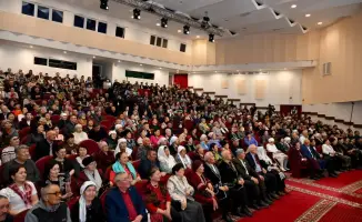 Республиканский командный айтыс в Семее поэты Абай и Западно-Казахстанская область