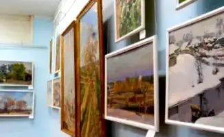 Шемонаиха: Художник, который рисует историю, отмечает 100-летие