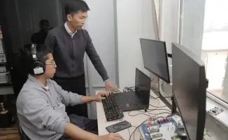 Разработка устройства для преобразования механических колебаний в электрическую энергию способствует автономности датчиков в удаленных районах Казахстана