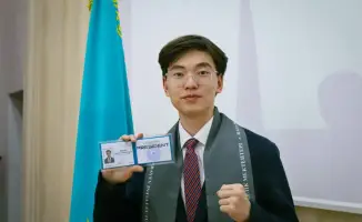 Казахстанский школьник Алихан Сериков получил грант на обучение в Stanford University