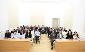 Выездная лекция магистрантов Академии правосудия в Конституционном Суде: шаг к углублению понимания правосудия в Казахстане