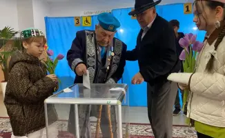 Участие 102-летнего ветерана в референдуме: символ преемственности и активного гражданского участия