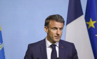 Президент Франции Эммануэль Макрон подтвердил высвобождение стратегических запасов нефти на фоне войны на Ближнем Востоке