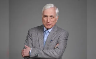 В Казахстане обсуждают изменения в Конституции: эксперт анализирует политические преобразования и их влияние на будущее страны