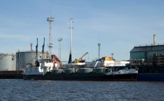 Трамп приостановил санкции на российскую нефть: глобальные последствия до 11 апреля