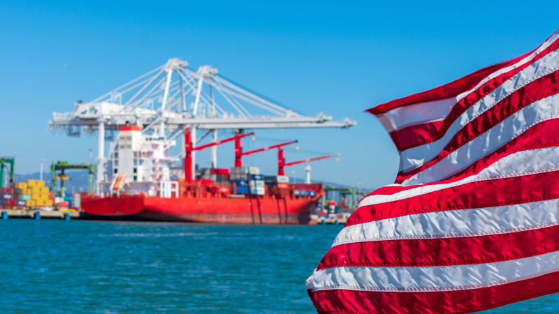 Трамп и закон Джонса: нефть поднимает ставки в судоходстве {city2}