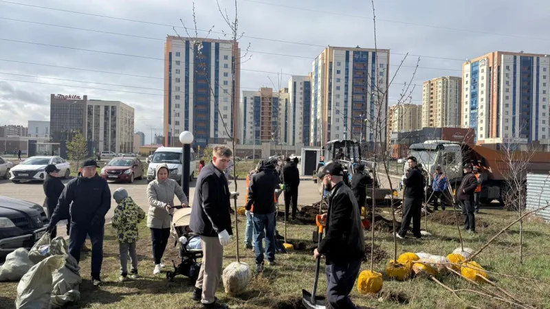 Астана собирает 100 тонн мусора в рамках международной экологической акции 'Таза Қазақстан' {city2}