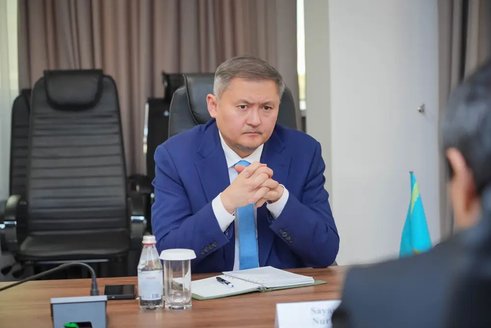 Казахстан и Туркменистан обсудили приоритеты двустороннего сотрудничества в сфере науки и высшего образования (2)