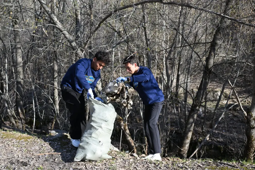 Международная экологическая акция «Eco Spring Action» прошла в Жетісу в рамках программы «Таза Қазақстан» {city2}