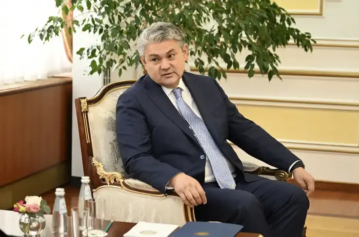 Сотрудничество Казахстана с ОЭС: акцент на устойчивое развитие и совместные инициативы {city2}
