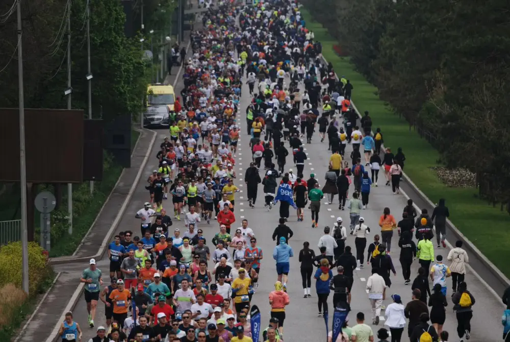 Almaty Half Marathon: более 10 000 участников из 44 стран и инициатива по раздельному сбору отходов {city2}