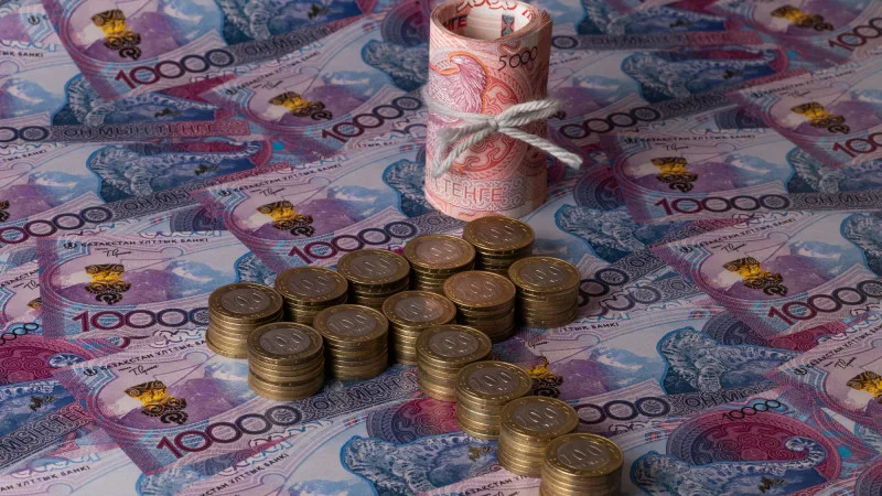 Когда ждать решения по повышению минимальной заработной платы до 150 тысяч тенге в Казахстане? {city2}