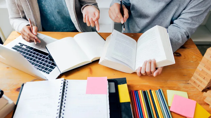 Казахстан: Выпускники, обучавшиеся за счёт бюджета, обязаны отработать гранты — что нужно знать о новых требованиях в 2026 году {city2}