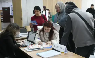 Ярмарка вакансий в Астане: студенты и работодатели обсуждают карьерные возможности