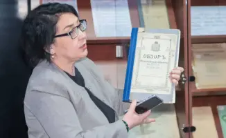 Молодые сотрудники МВД посетили библиотеку в Астане в честь Национального дня книги
