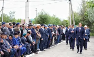 Прощание с поэтом: утрата для казахской души