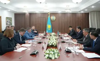 Встреча министра экологии РК с губернатором Пермского края