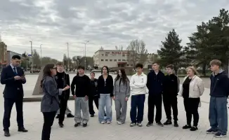 День открытых дверей для школьников Комитета геологии Казахстана