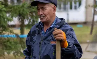 Аким ВКО Нурымбет Сактаганов поздравил работников ЖКХ с профессиональным праздником в Казахстане