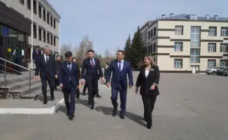 Марат Ахметжанов посетил школу-интернат №3 в Кокшетау и поручил решить проблему с аварийной столовой