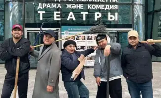 Театралы Астаны поддержали акцию «Таза Қазақстан»