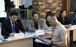 Жители Астаны получили правовые консультации от юристов и госорганов на масштабном приеме