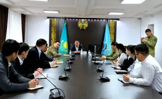 Обсуждение антикоррупционных мер и профессионального роста на совещании в Атырауской области