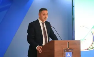 Студенты КазНУ имени аль-Фараби на форуме "Финансовый навигатор" изучают защиту от мошенничества и основы финансового управления