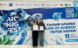 Карагандинские школьницы: доступная среда на хакатоне в Италии