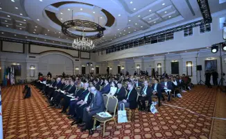 Казахстан и Италия обсуждают развитие Среднего коридора на международном форуме в Астане