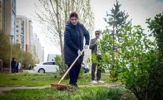 Активное участие Министерства просвещения в экологической акции «Таза Қазақстан» подчеркивает важность коллективной ответственности за чистоту окружающей среды