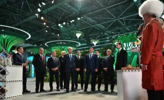 Зеленые технологии: главы государств на выставке в Астане