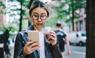 Гранты для блогеров: поддержка культурных инфлюенсеров и формирование образа интеллигентного казахстанца