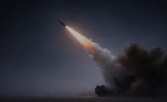 Иран нанес удар баллистическими ракетами по "секретной точке" в ОАЭ: заявление КСИР