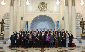 Президент Казахстана Касым-Жомарт Токаев наградил учёных страны за их вклад в науку и развитие образования