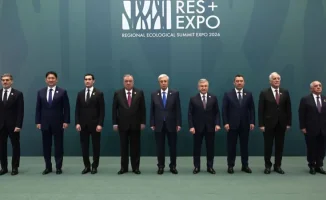 Президент Касым-Жомарт Токаев встретил высоких гостей на Региональном экологическом саммите #RES2026 в центре EXPO в Астане.