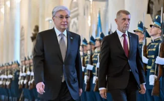 Токаев встретил премьер-министра Чехии в Акорде: церемония прошла в официальной обстановке