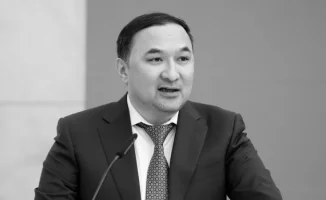Судебный приговор по делу об убийстве экс-чиновника Бабакумарова: житель Астаны получил реальный срок, подчеркивая важность правосудия в обществе