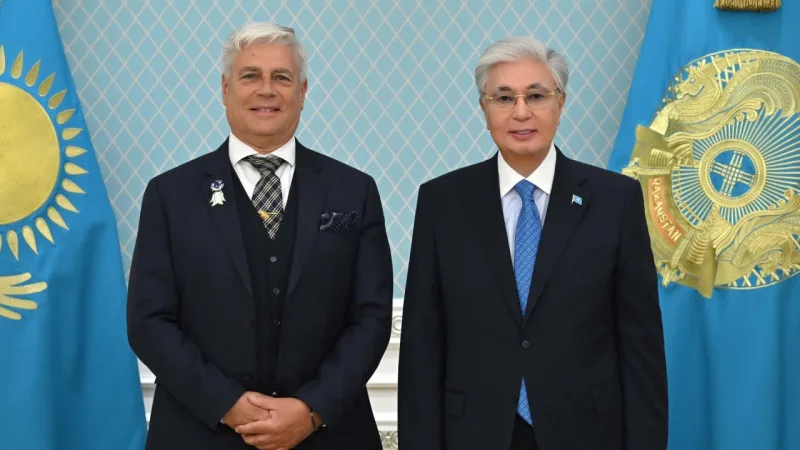 Токаев отметил признание тазы на встрече с президентом кинологической федерации в Нур-Султане {city2}