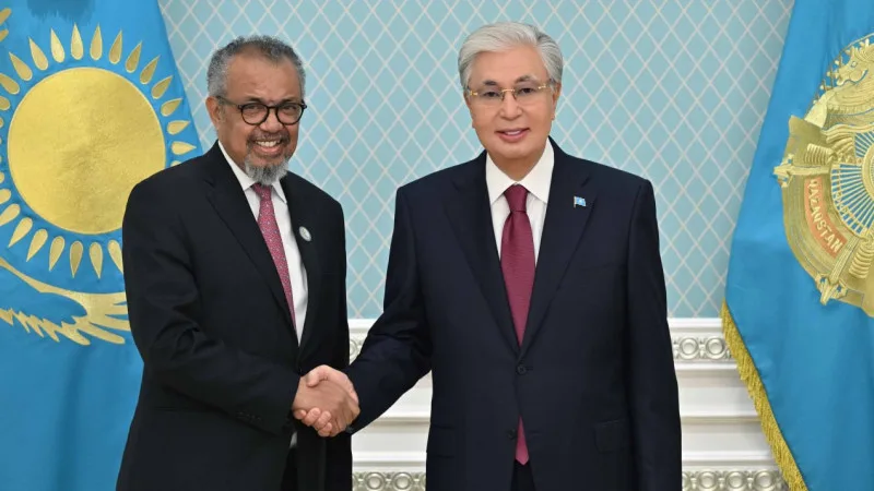 Токаев обсудил здравоохранение с главой ВОЗ в Алматы {city2}