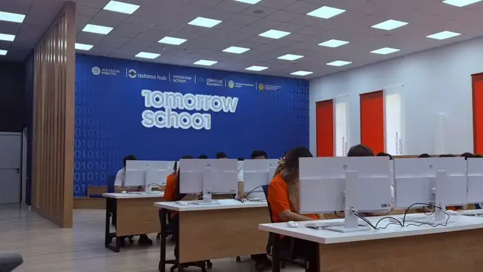 Школа искусственного интеллекта Tomorrow School открыта в Павлодаре на базе Торайгыров университета {city2}
