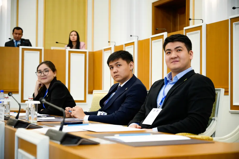 Конкурс Amicus Curiae Challenge в Конституционном Суде: международный опыт для студентов-юристов {city2}
